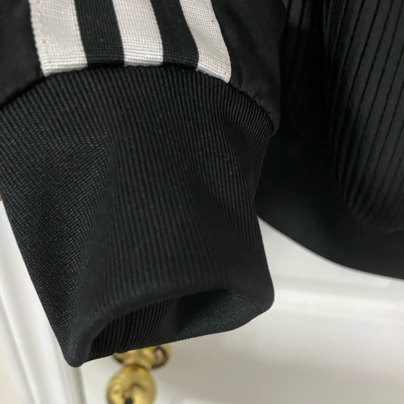 Adidas light jacket - Picture 5 of 5